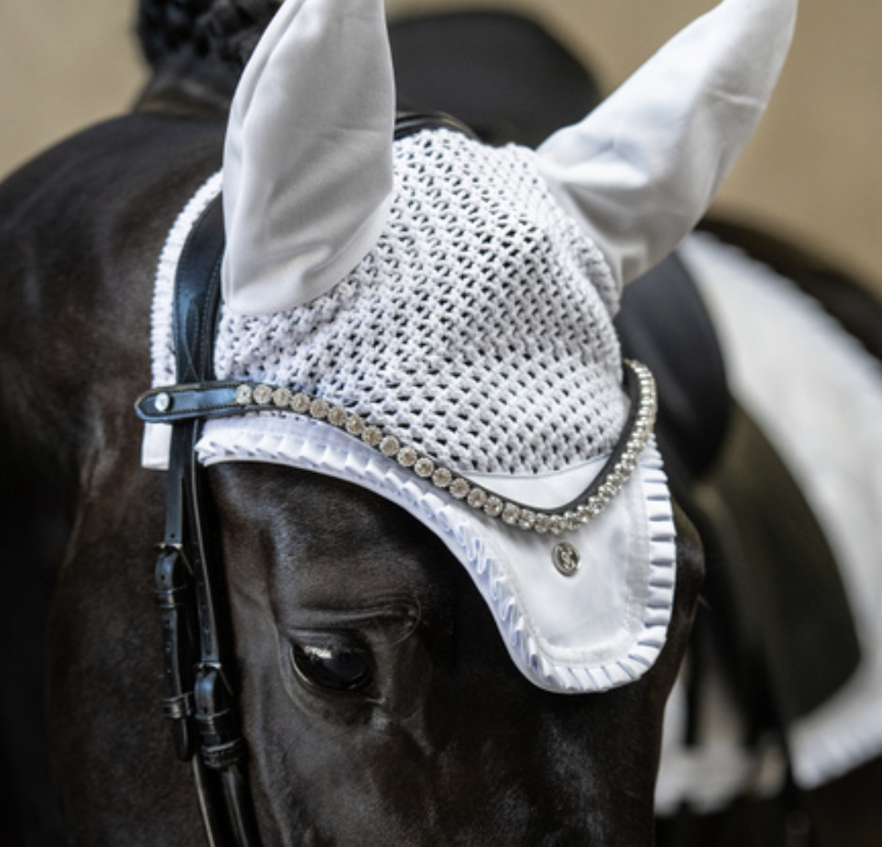 Ruffle Flyhat