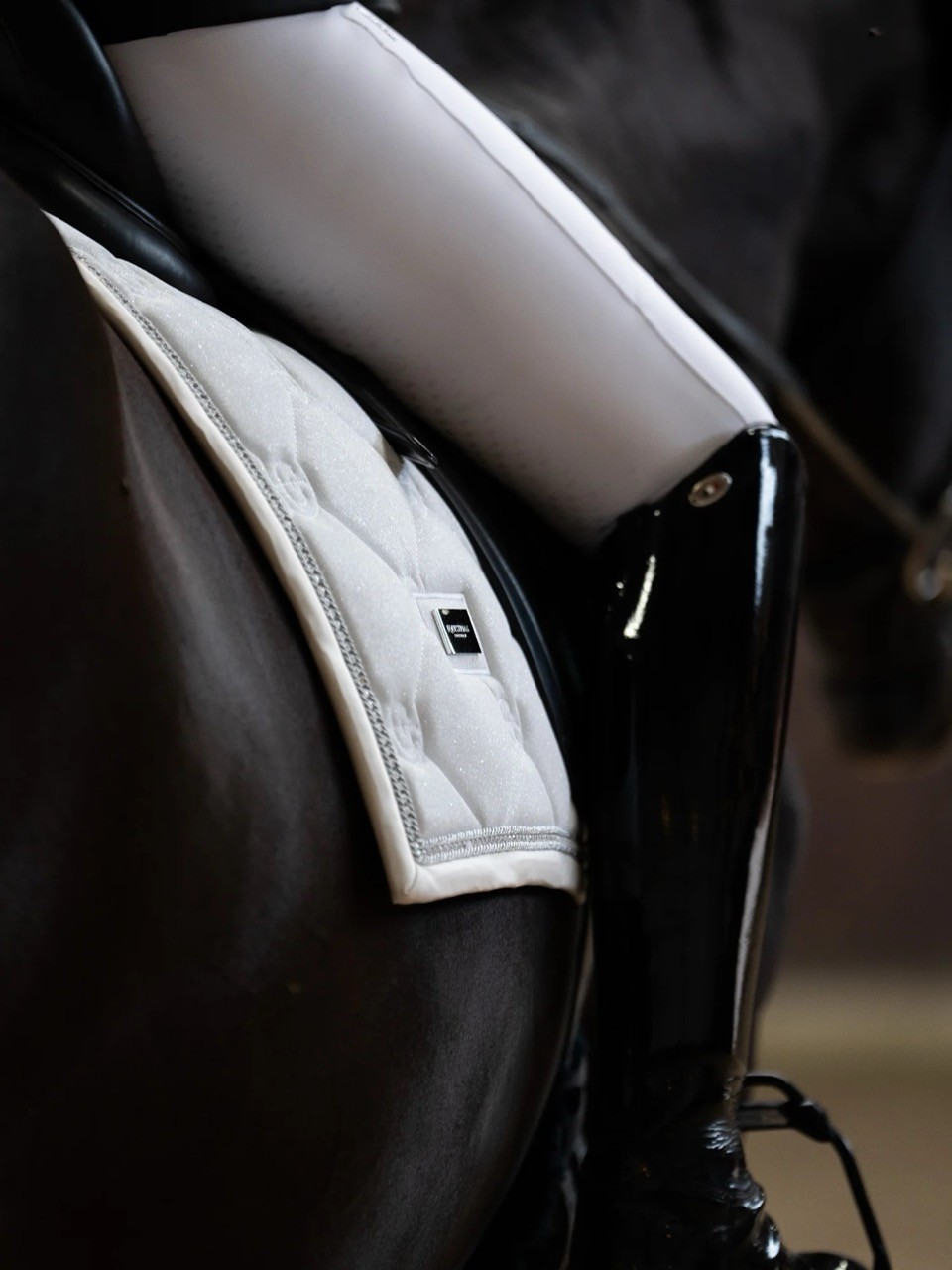 Glimmer_Schabracken_Equestrian Stockholm